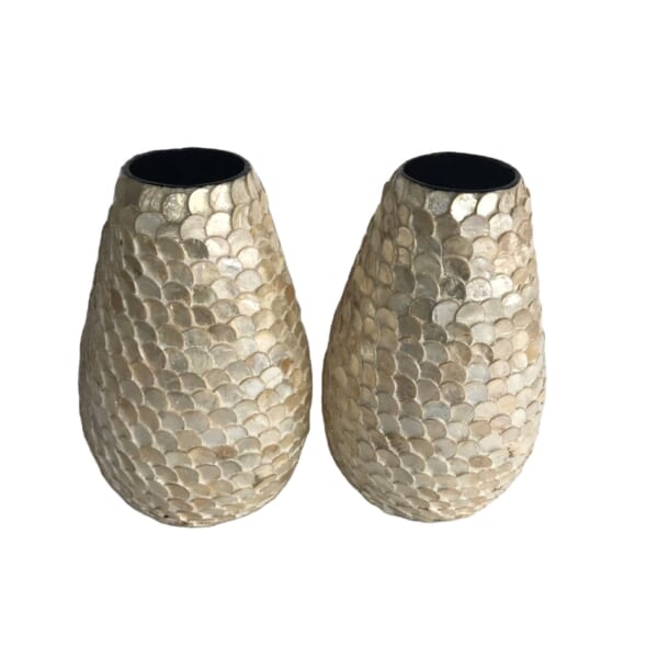 Lacquer Seashell Vase